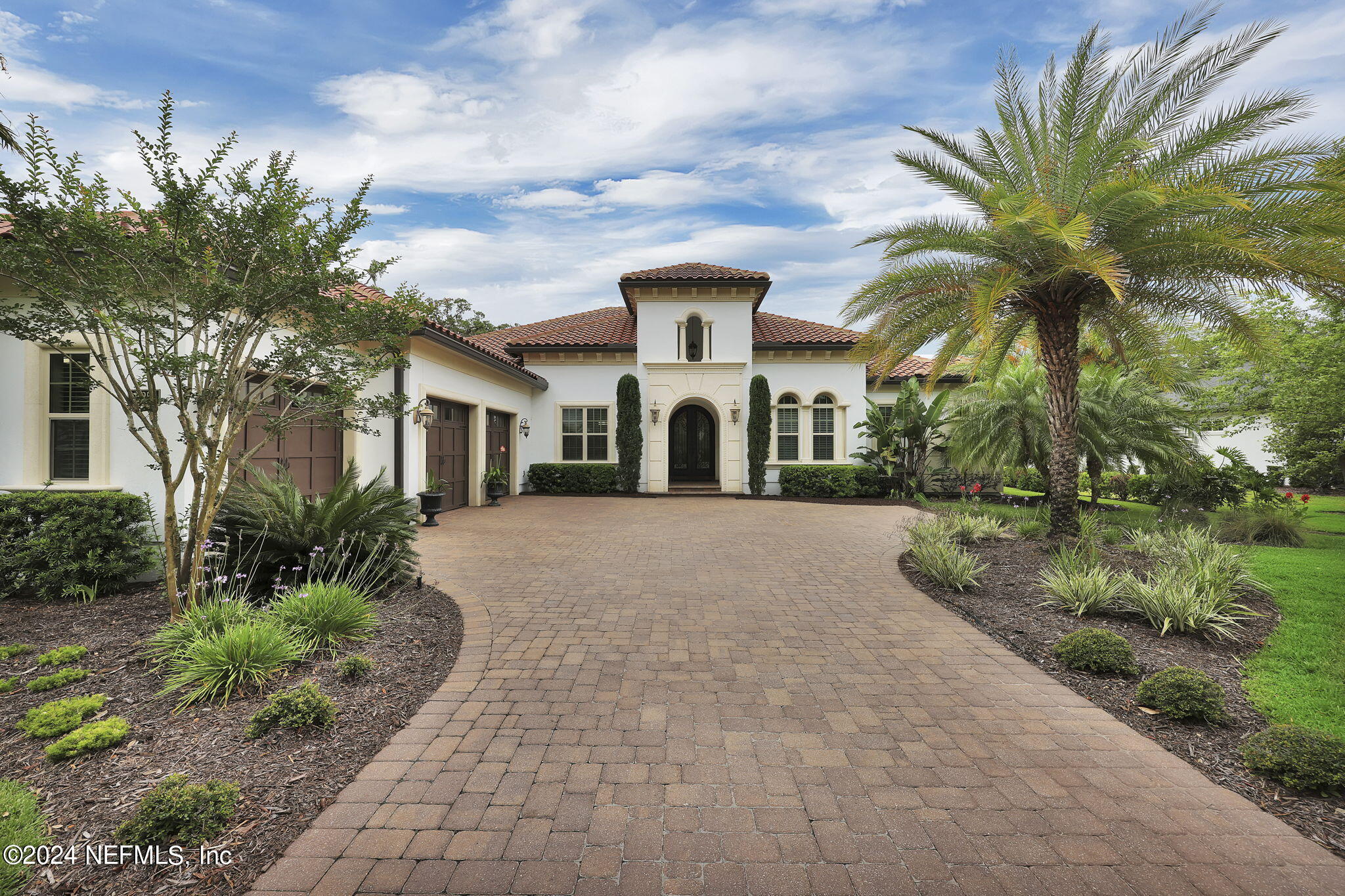125 Senora Court St. Augustine, FL 32095 - Photo 2 of 109 Paver Driveway