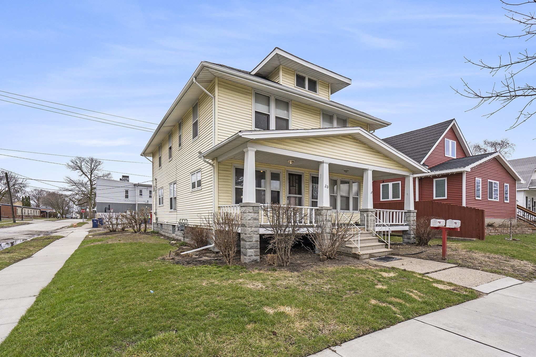 720 Stanton Street Bay City, MI 48708 - Photo 3 of 19