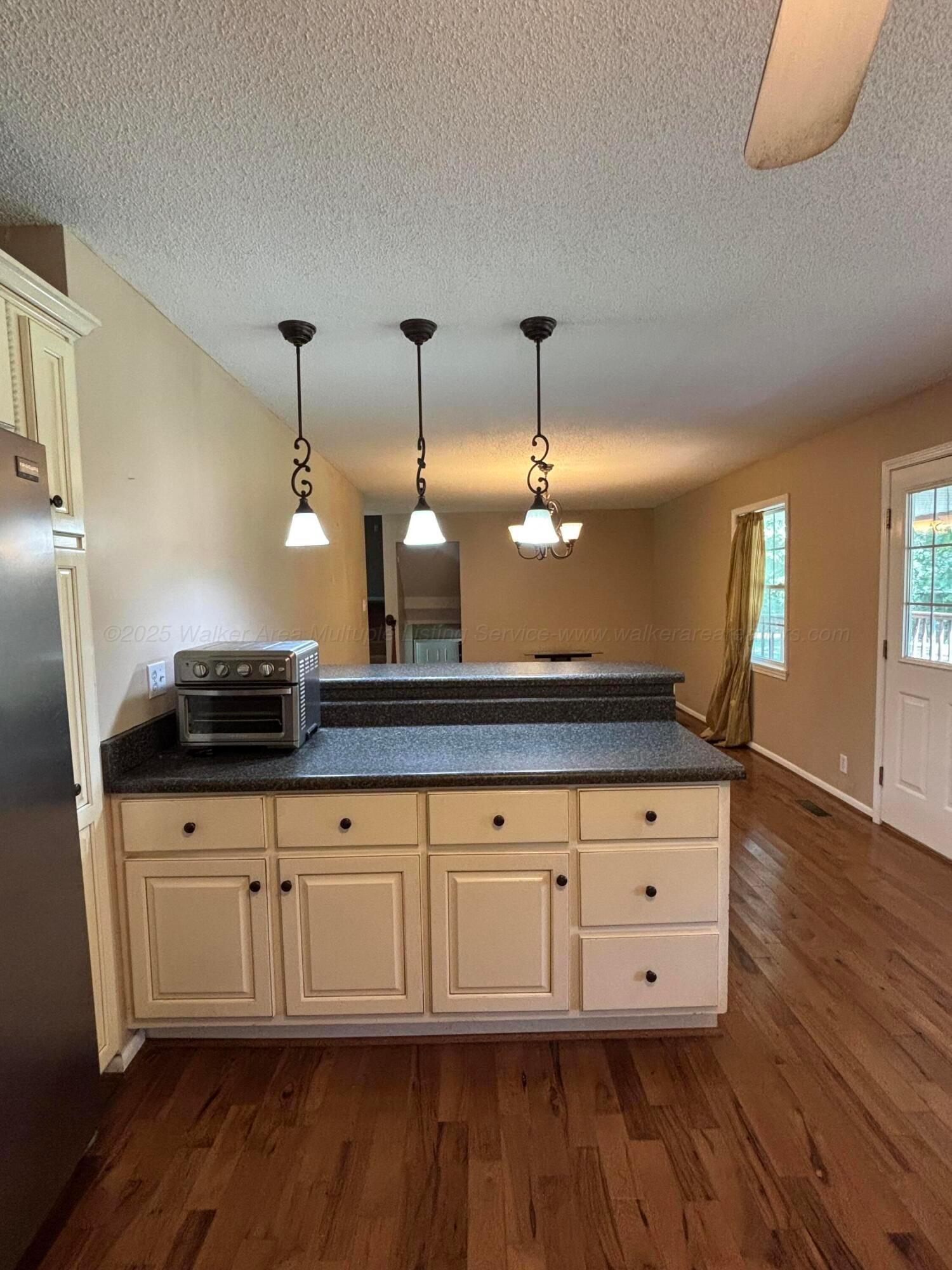 739 Old Warrior Road Sumiton, AL 35148 - Photo 12 of 42 Kitchen