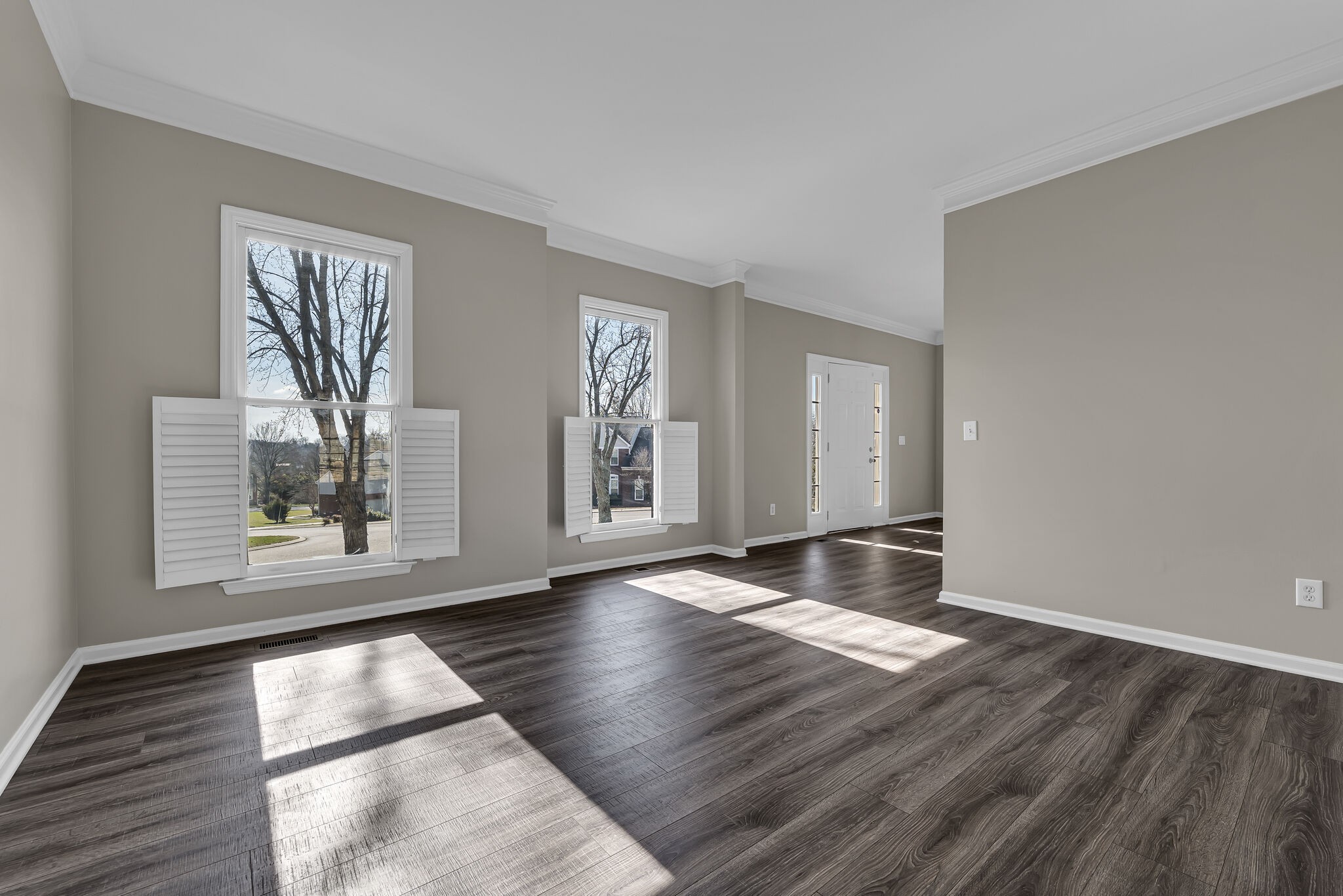 348 Springhouse Circle Franklin, TN 37067 - Photo 4 of 32 Gallery Image 4