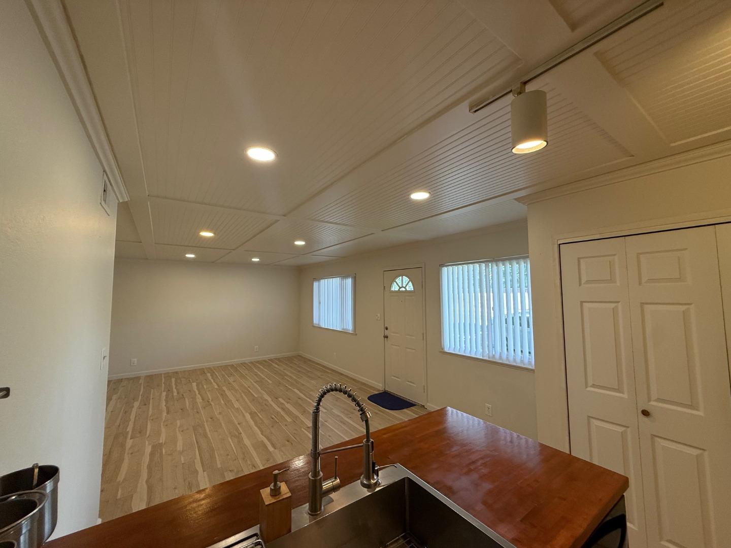 2505 Prescott Road, Unit 1 Modesto, CA 95350 - Photo 17 of 42 a room with gym equipment