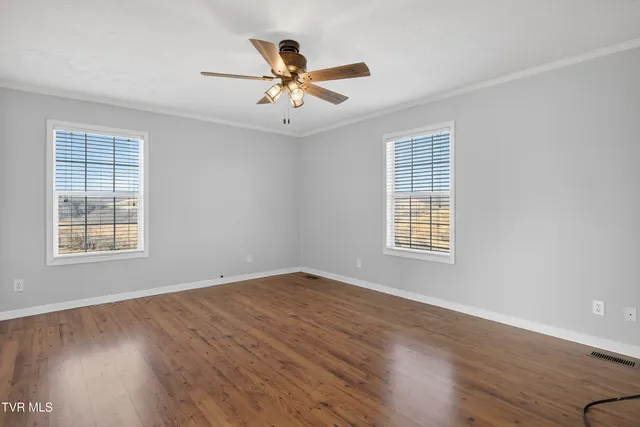 $189,900 | 32383 Raccoon Trail, Meadowview, VA 24361