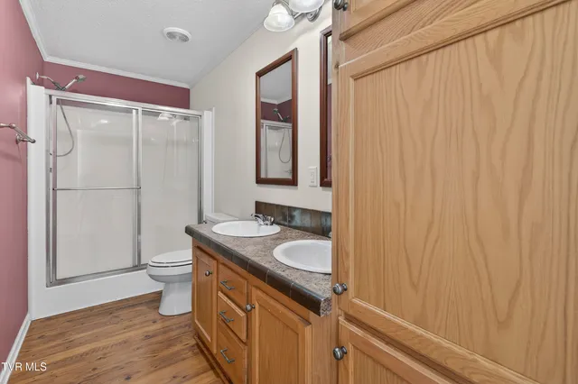 $189,900 | 32383 Raccoon Trail, Meadowview, VA 24361