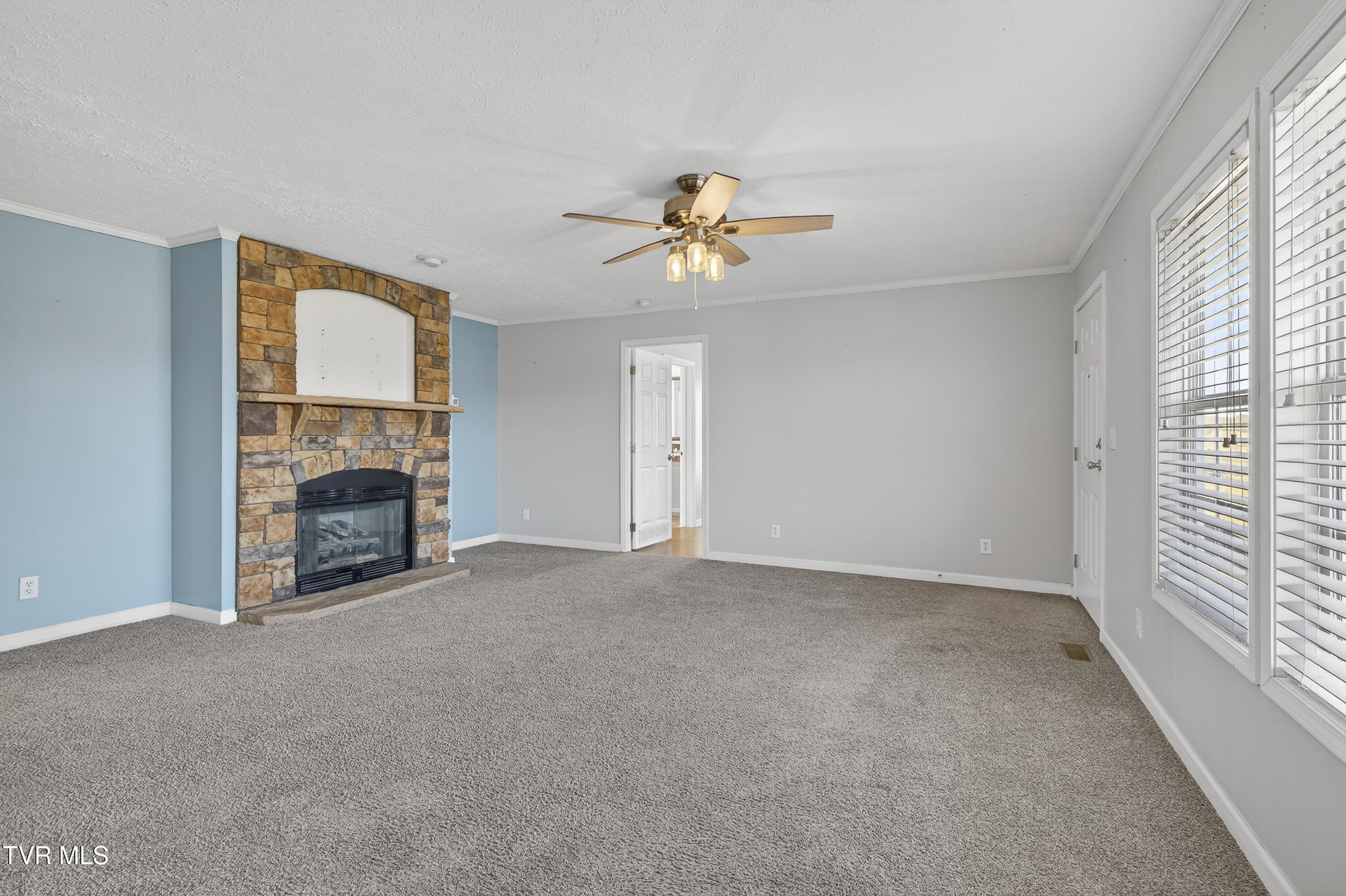 32383 Raccoon Trail Meadowview, VA 24361 - Photo 6 of 63 32383-Raccoon-Trail-15