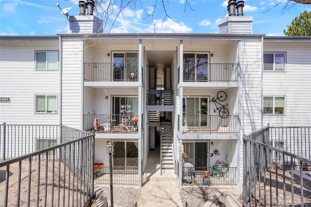 $310,000 | 13093 West Cedar Drive, Unit 322, Lakewood, CO 80228