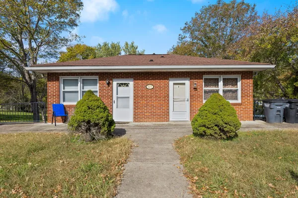 $795 | 521 Hawkins Road, Unit 4, Clarksville, TN 37040