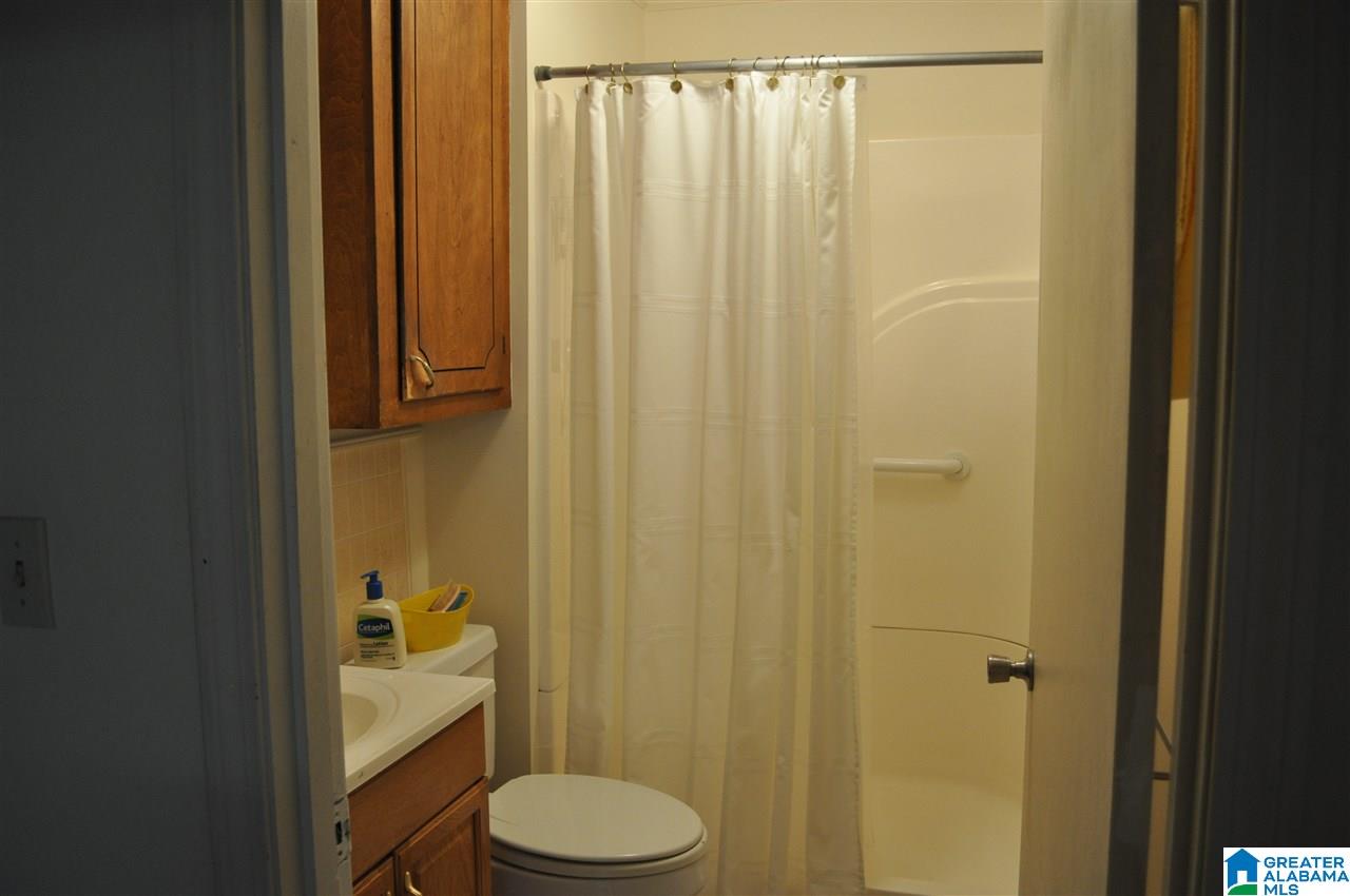 152 Pine Avenue Bessemer, AL 35023 - Photo 12 of 21