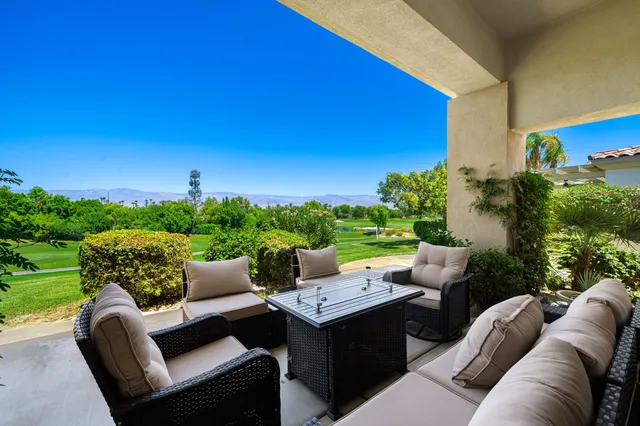 $1,275,000 | 228 White Horse Trail, Palm Desert, CA 92211