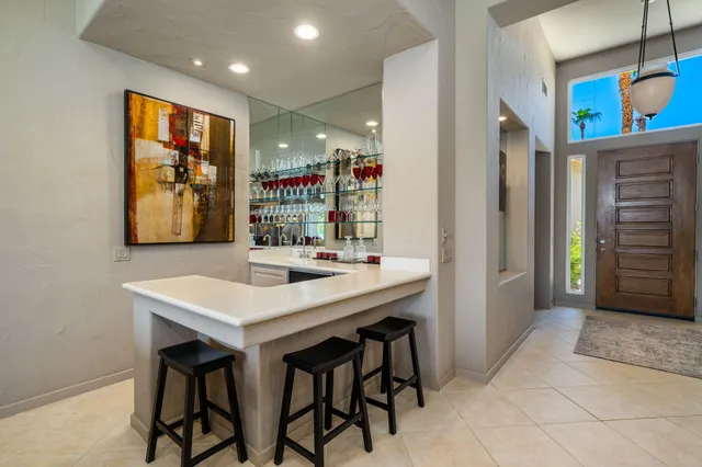 $1,275,000 | 228 White Horse Trail, Palm Desert, CA 92211