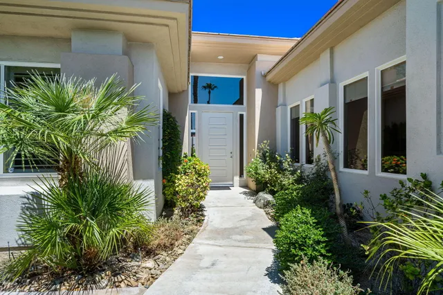 $1,275,000 | 228 White Horse Trail, Palm Desert, CA 92211