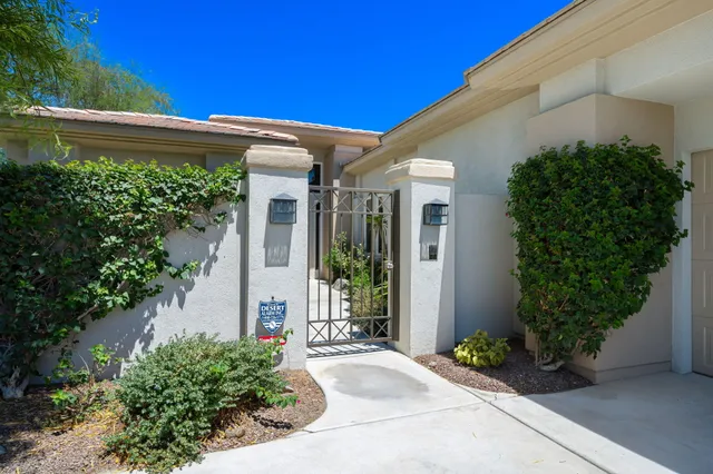 $1,275,000 | 228 White Horse Trail, Palm Desert, CA 92211