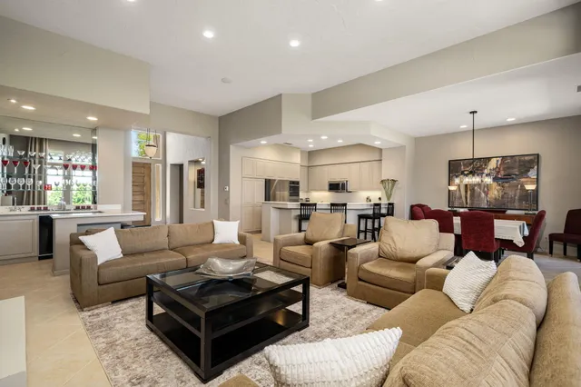 $1,275,000 | 228 White Horse Trail, Palm Desert, CA 92211