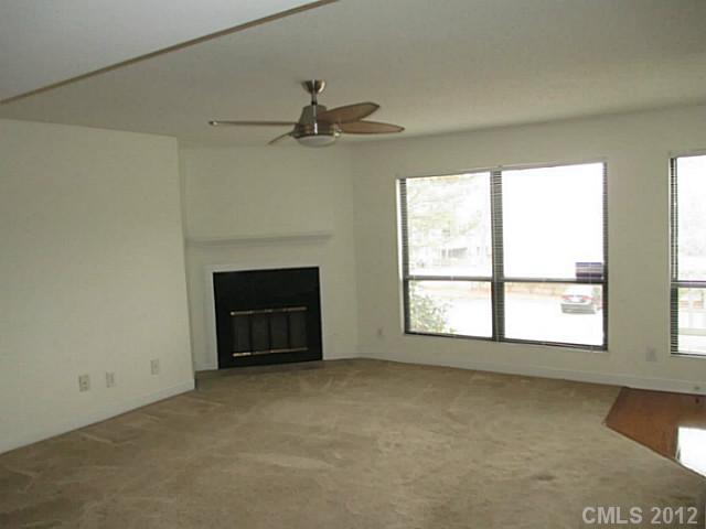1600 Sharon Road West, Unit 12 Charlotte, NC 28210 - Photo 3 of 14