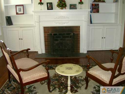 Gallery Image 6