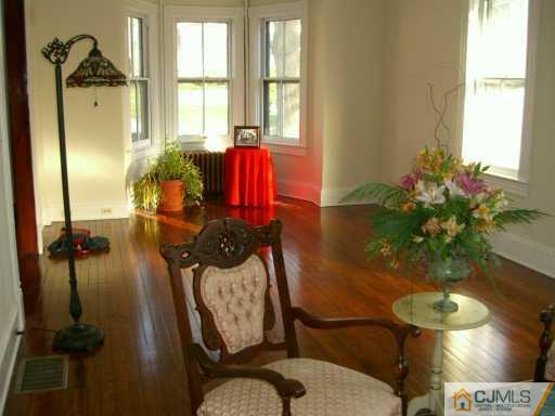 Gallery Image 7