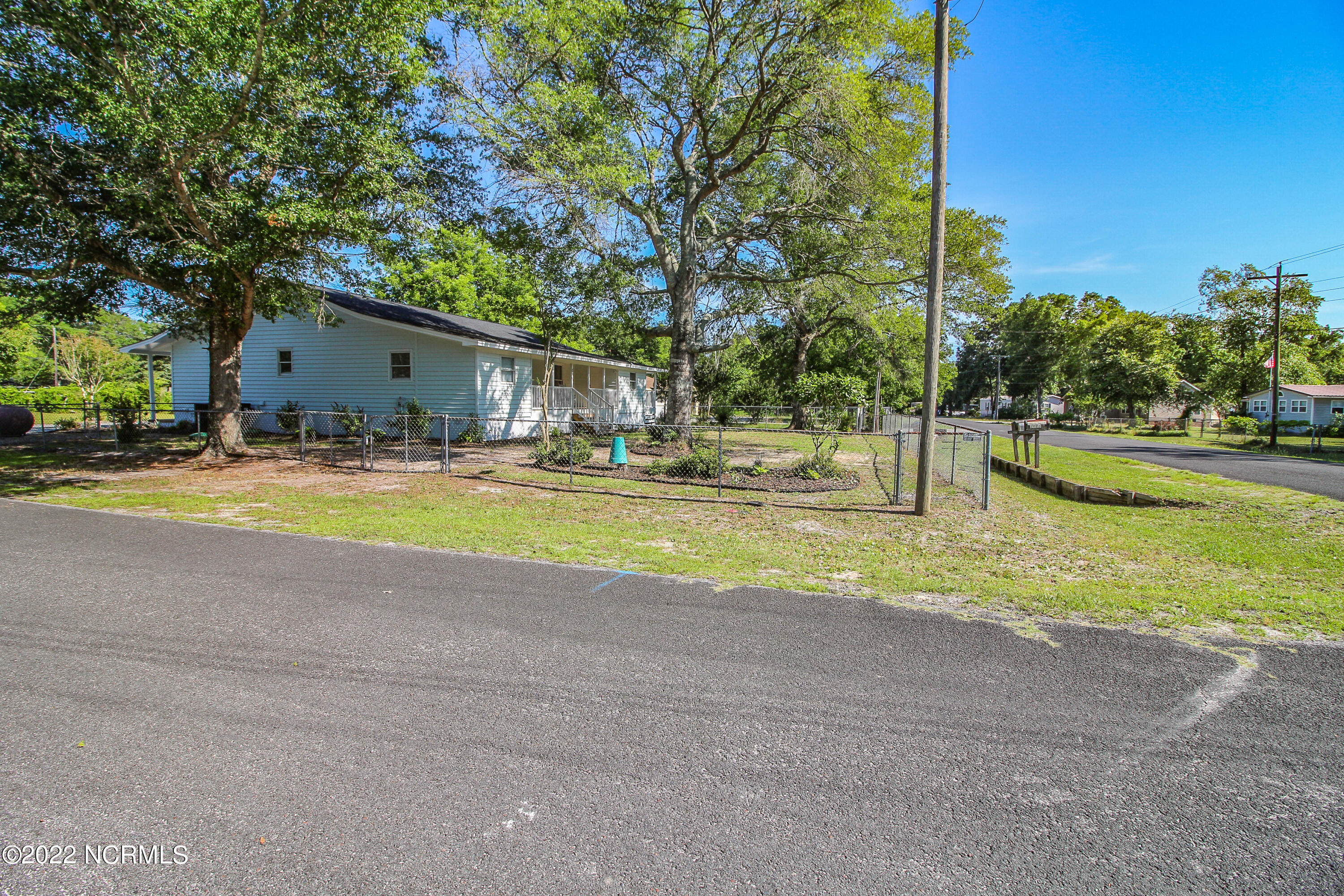 2878 Shell Landing Road Southwest Supply, NC 28462 - Photo 75 of 88 side view of home
