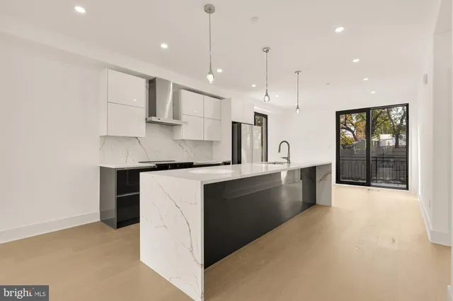 $699,000 | 1810 Central Place Northeast, Unit 1, Washington, DC 20002