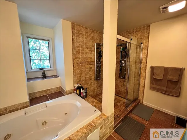 $1,450,000 | 7 Golden Pond Drive, East Brunswick, NJ 08850