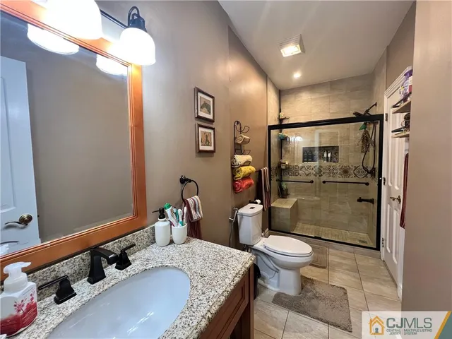 $1,450,000 | 7 Golden Pond Drive, East Brunswick, NJ 08850