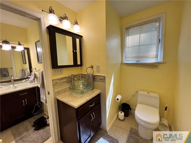 $1,450,000 | 7 Golden Pond Drive, East Brunswick, NJ 08850