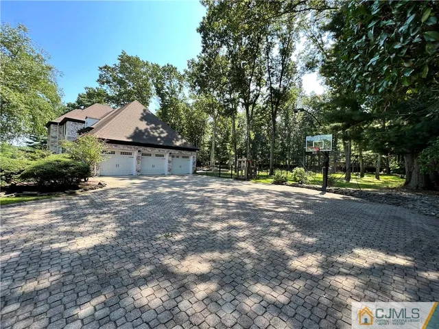 $1,450,000 | 7 Golden Pond Drive, East Brunswick, NJ 08850