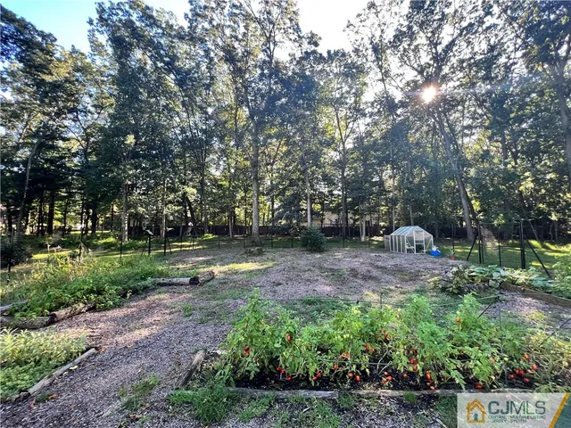 $1,450,000 | 7 Golden Pond Drive, East Brunswick, NJ 08850