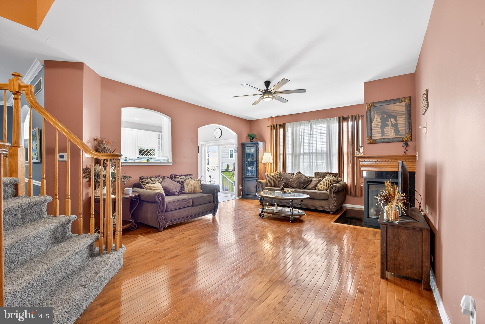 13 Cypress Point Road Westampton, NJ 08060 - Photo 5 of 34 Large Living room with fireplace
