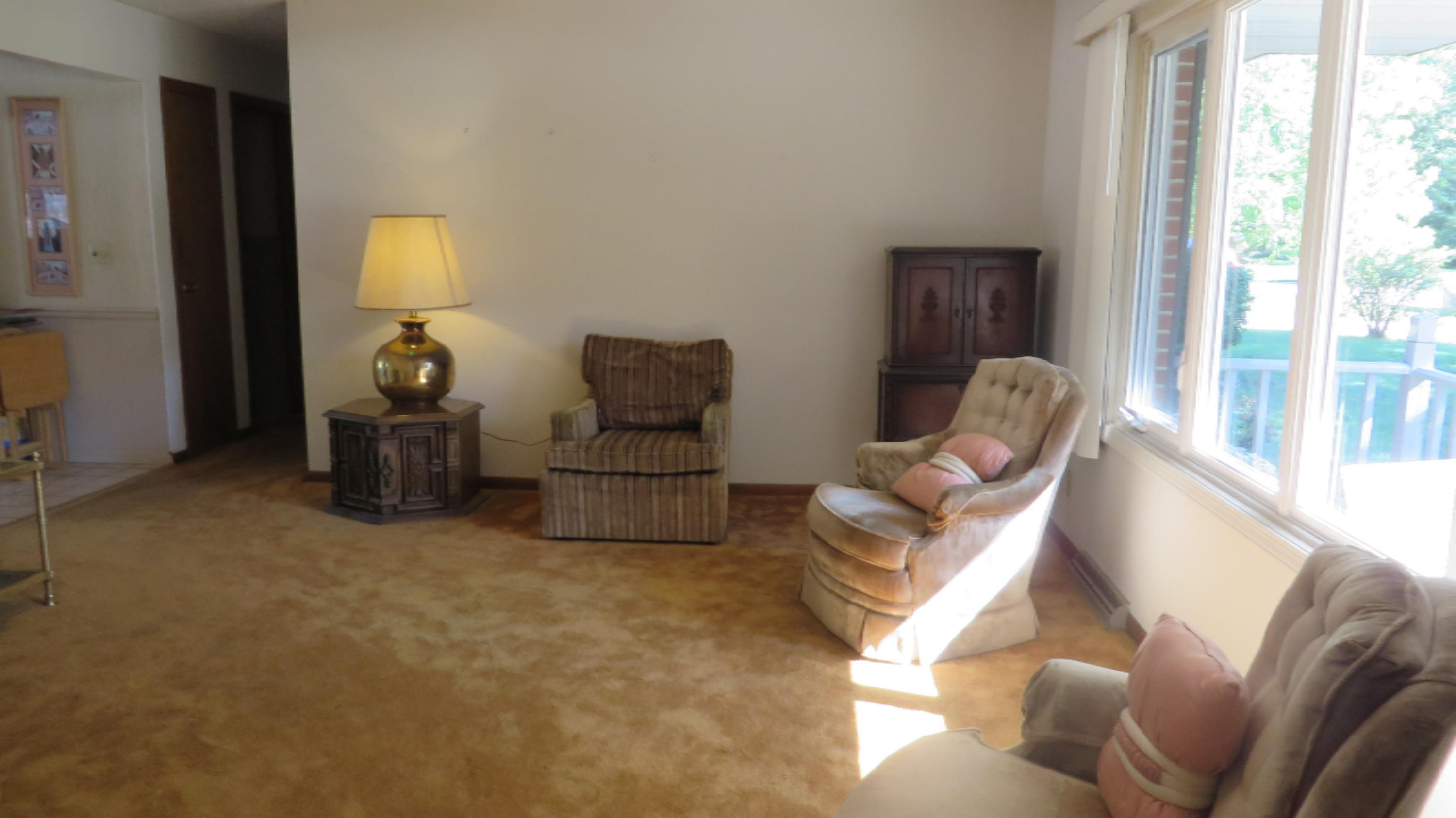 5625 Alpine Ridge Stevensville, MI 49127 - Photo 6 of 28 IMG_1493