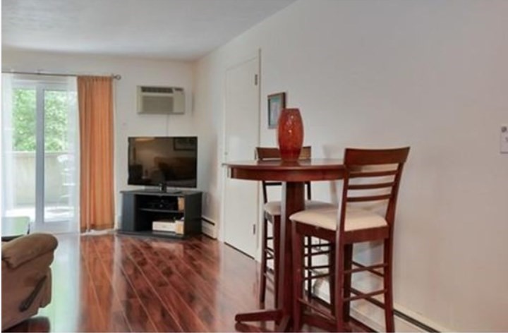 23 Jacqueline Road, Unit B Waltham, MA 02452 - Photo 4 of 12