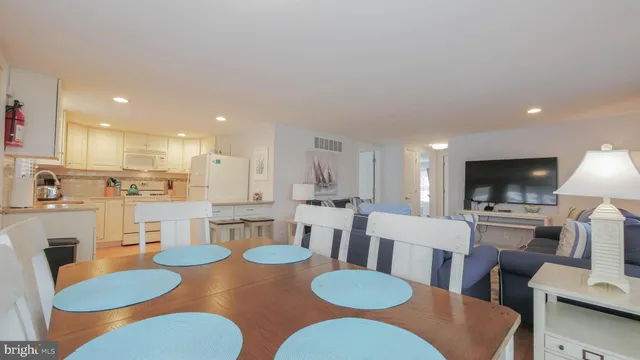 $239,000 | 11 East Mercer Avenue, Unit 5, Harvey Cedars, NJ 08008