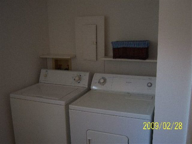 911 Georgia Road Goshen, IN 46528 - Photo 8 of 11 Gallery Image 8