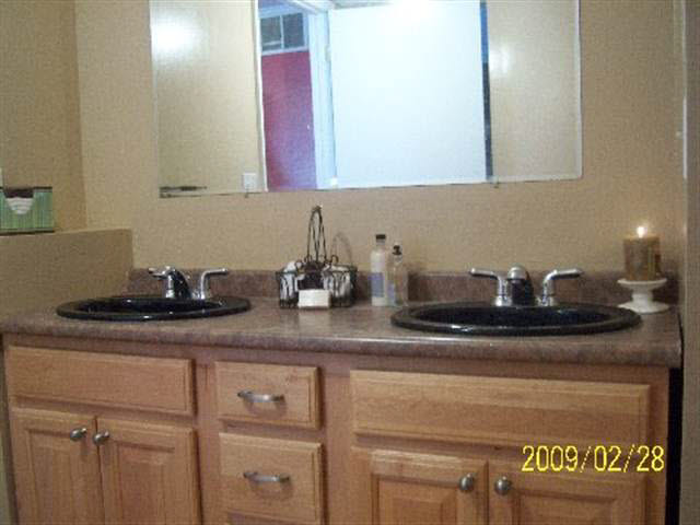 911 Georgia Road Goshen, IN 46528 - Photo 9 of 11 Gallery Image 9