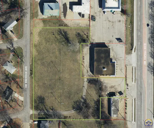 $249,900 | 3605 Southwest Topeka Boulevard, Topeka, KS 66611