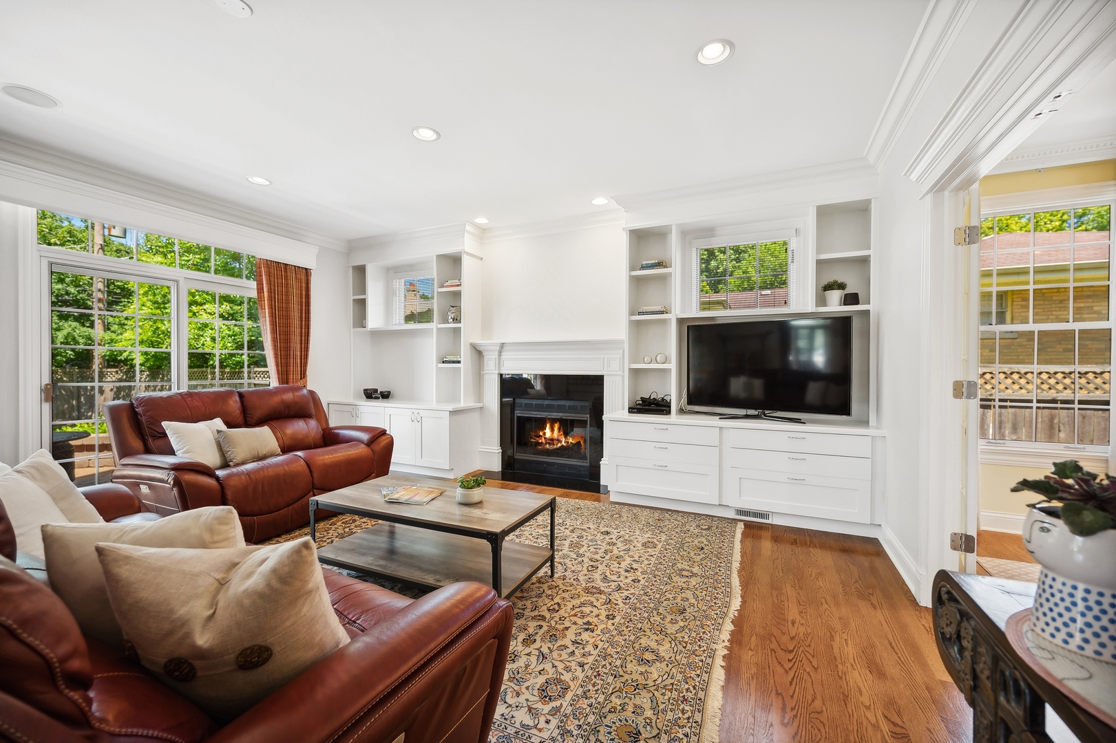 1622 Brandon Road Glenview, IL 60025 - Photo 10 of 31 a living room with furniture and a fireplace
