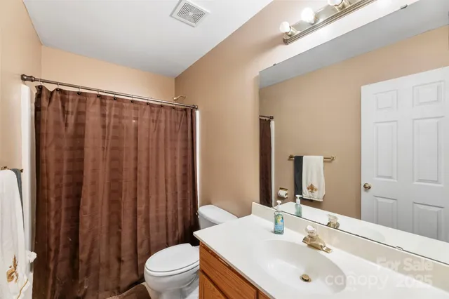 $600,000 | 17240 Georgian Hall Drive, Charlotte, NC 28277