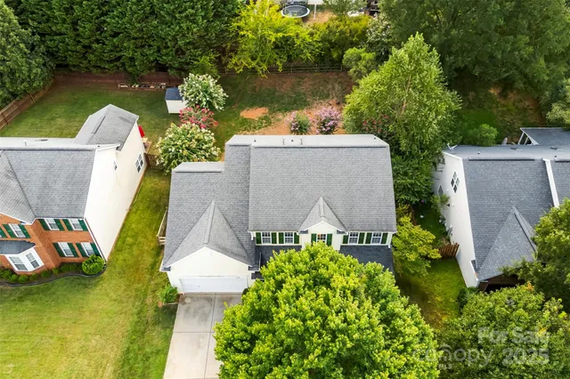 $600,000 | 17240 Georgian Hall Drive, Charlotte, NC 28277