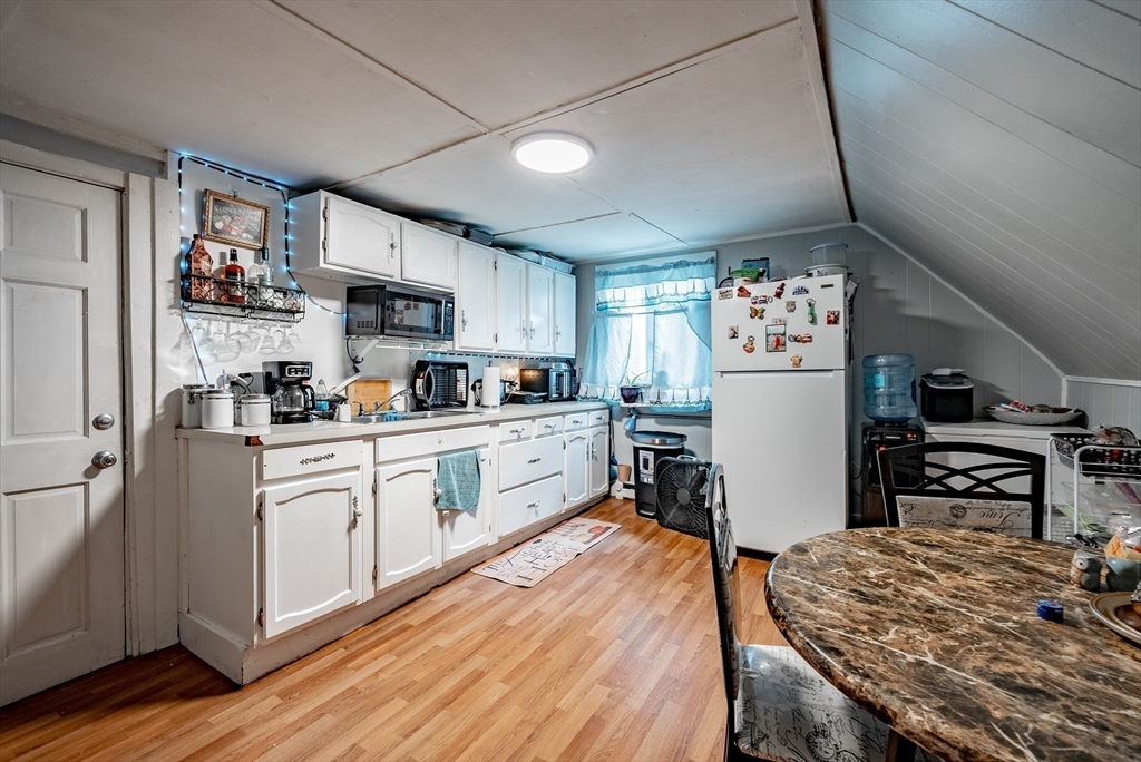 57-59 Leyfred Terrace Springfield, MA 01108 - Photo 17 of 19 Gallery Image 17