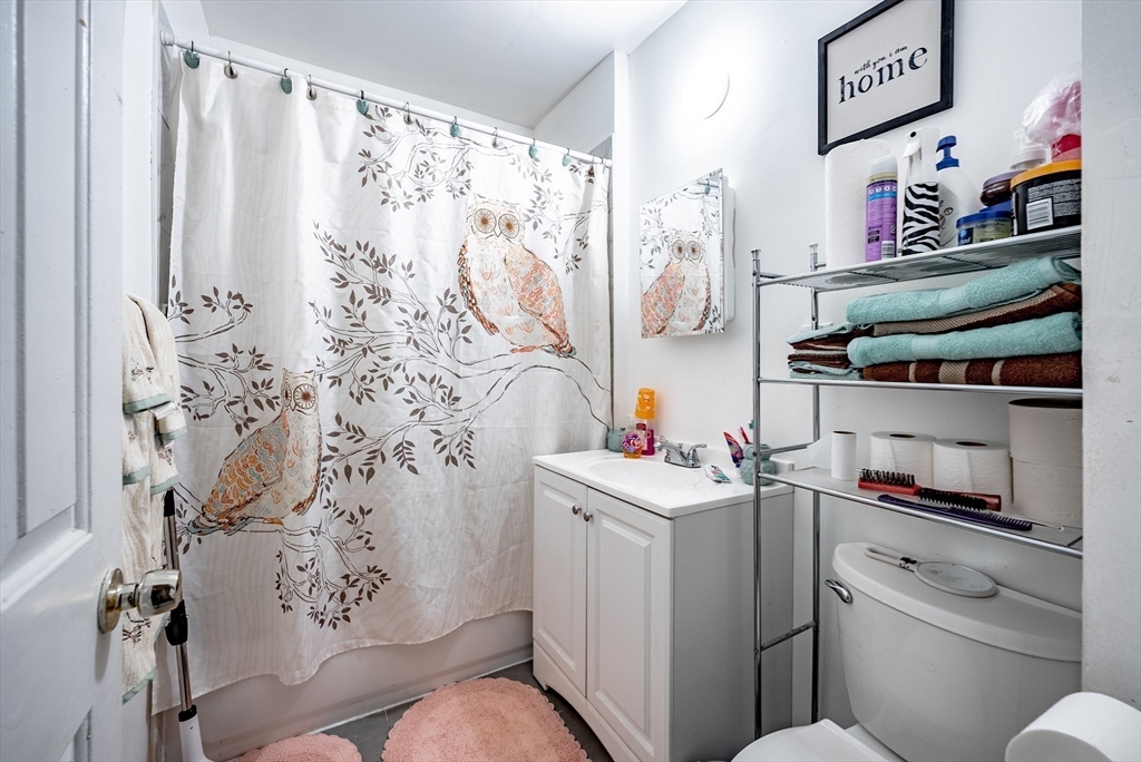 57-59 Leyfred Terrace Springfield, MA 01108 - Photo 7 of 19 Gallery Image 7
