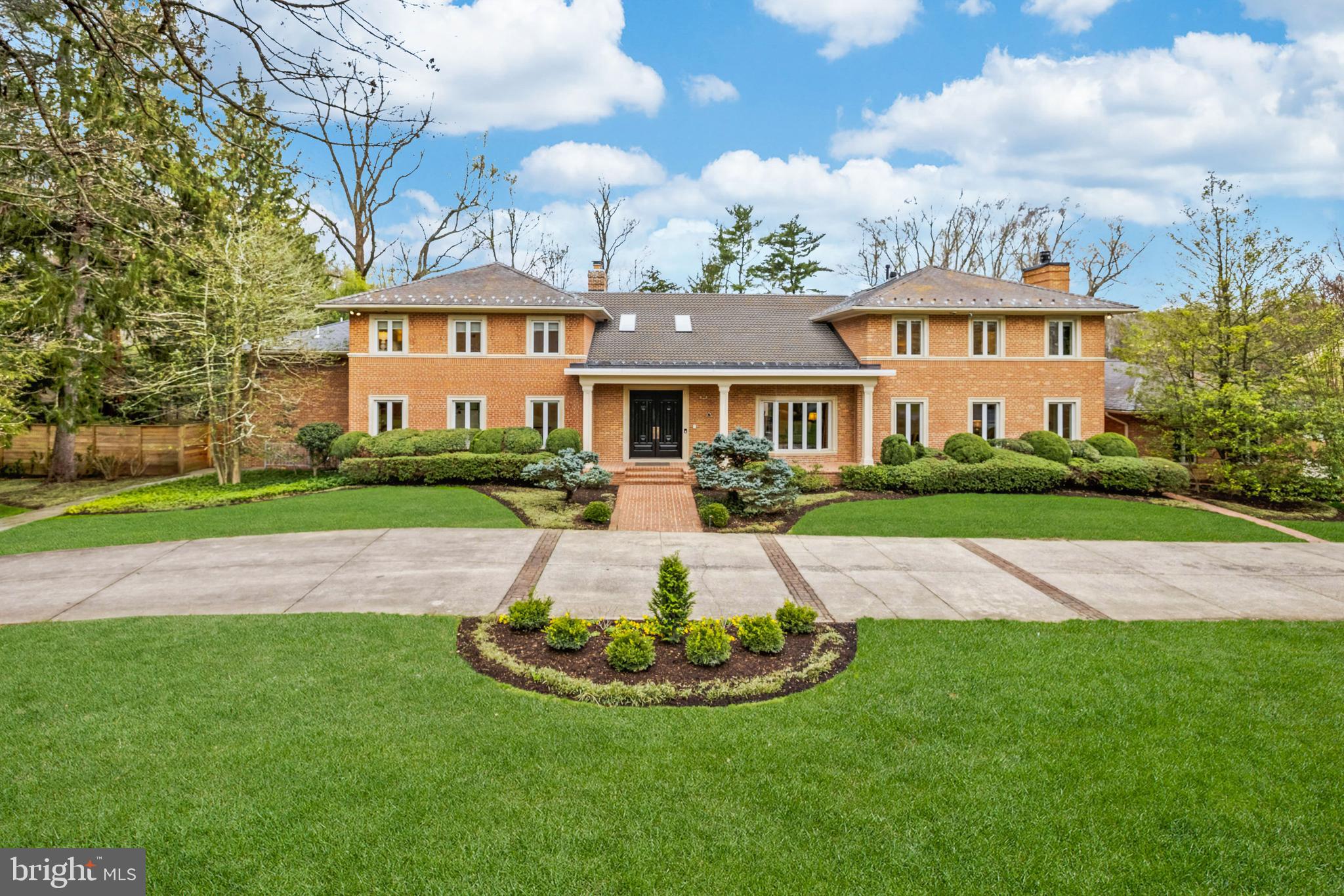 7118 Arrowood Road, Bethesda, MD 20817 Compass