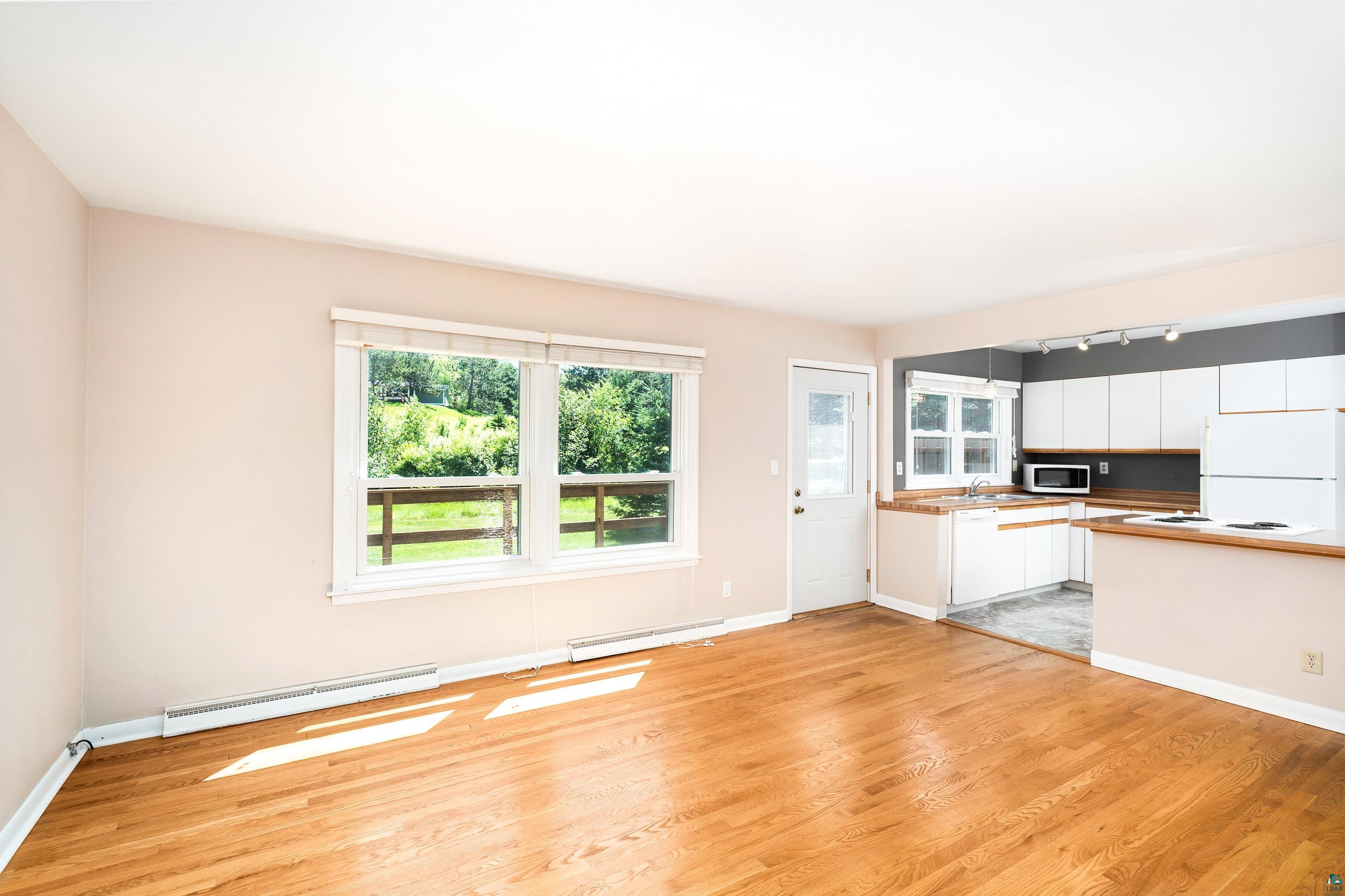 902 Madison Avenue, Unit 902 Duluth, MN 55811 - Photo 6 of 45