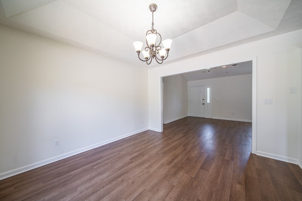 520 Lee Road Phenix City, AL 36870 - Photo 9 of 42 Gallery Image 9