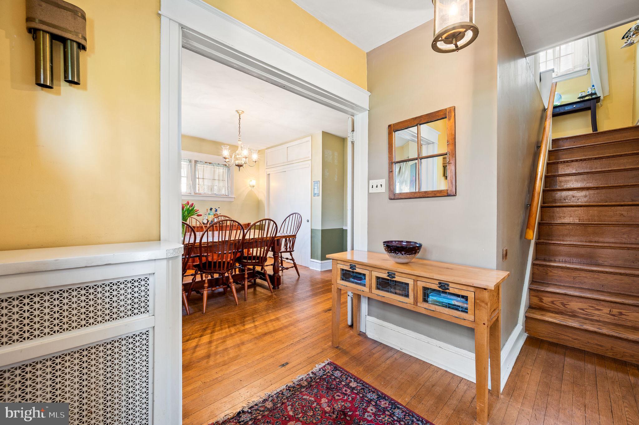 281 Wayne Avenue Lansdowne, PA 19050 - Photo 3 of 28 a living room with furniture and a table