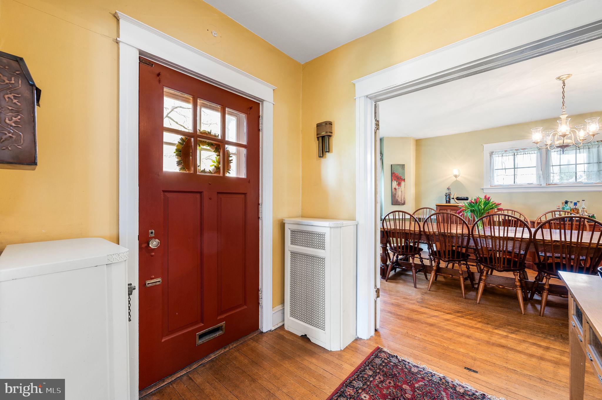 281 Wayne Avenue Lansdowne, PA 19050 - Photo 8 of 28 a view of a livingroom with furniture and window