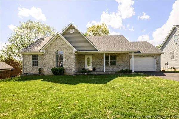 $280,000 | 575 O Bannon Avenue, Corydon, IN 47112