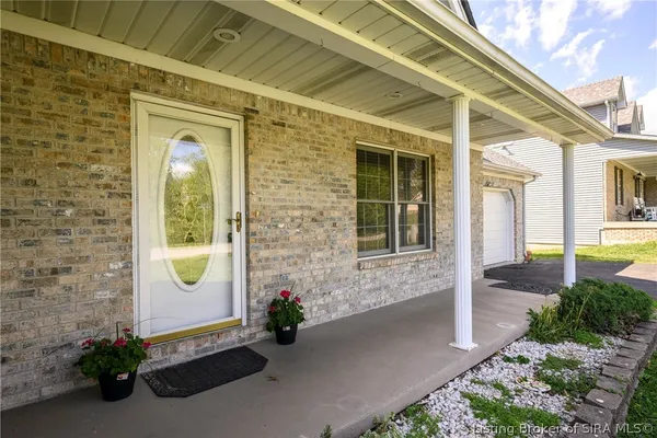 $280,000 | 575 O Bannon Avenue, Corydon, IN 47112