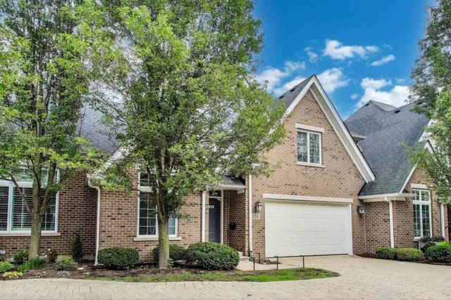 $779,000 | 355 West 1st Street, Elmhurst, IL 60126