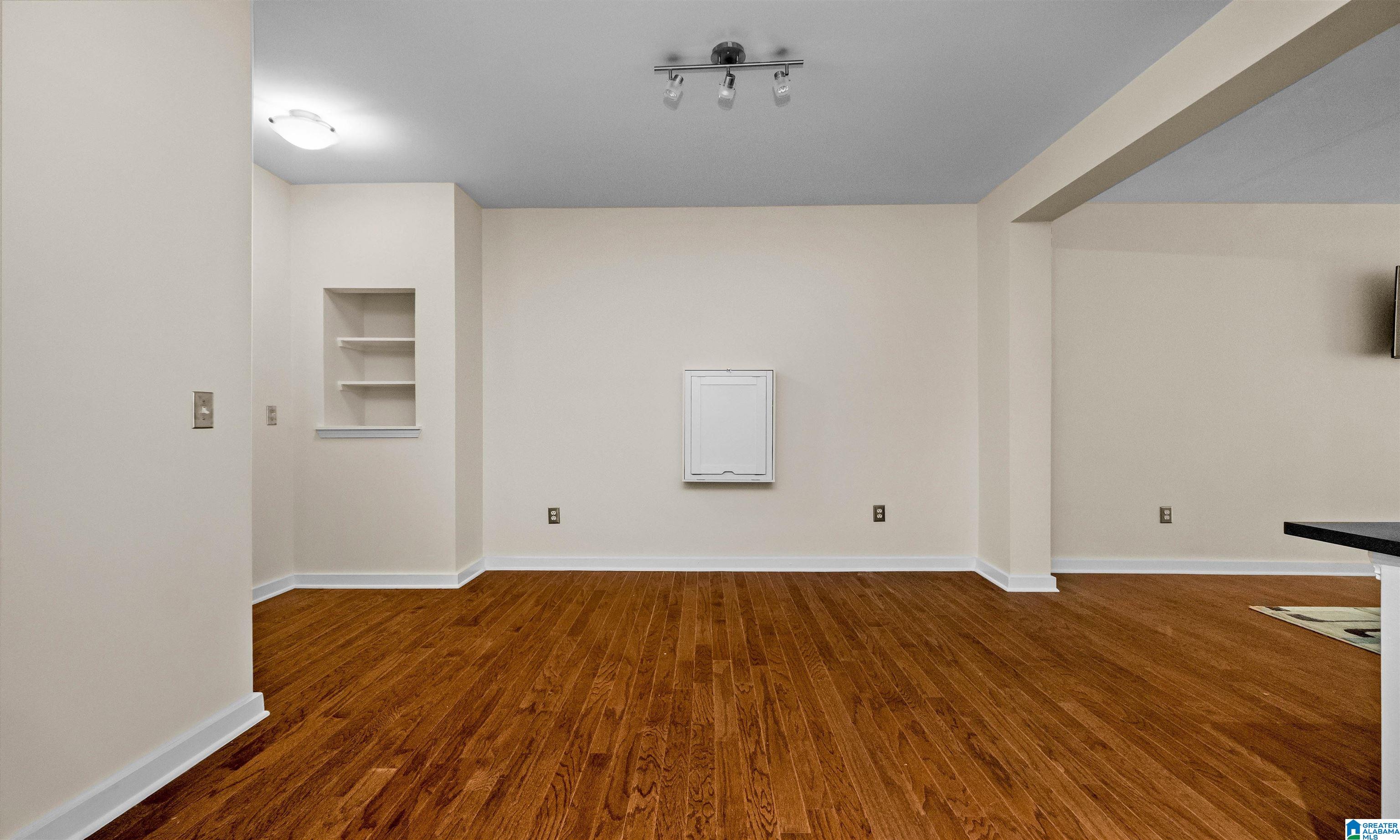 401 20th Street South, Unit 424 Birmingham, AL 35233 - Photo 8 of 52