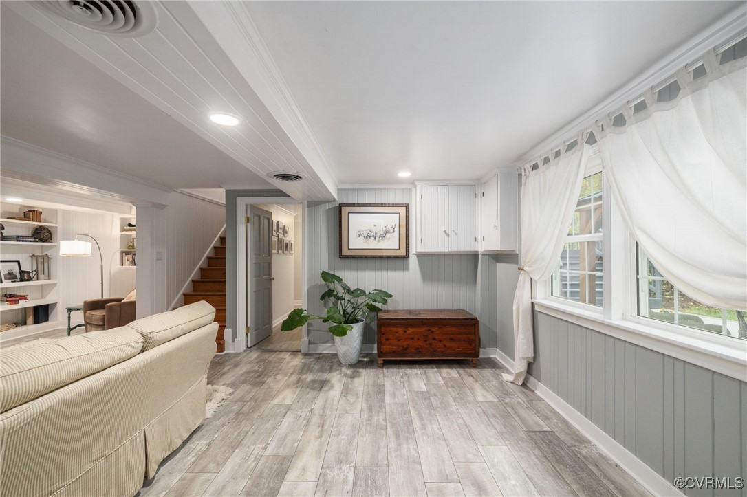 4 Westwick Road Henrico, VA 23238 - Photo 32 of 45 Walkout basement, hardwood, loads of light, recess