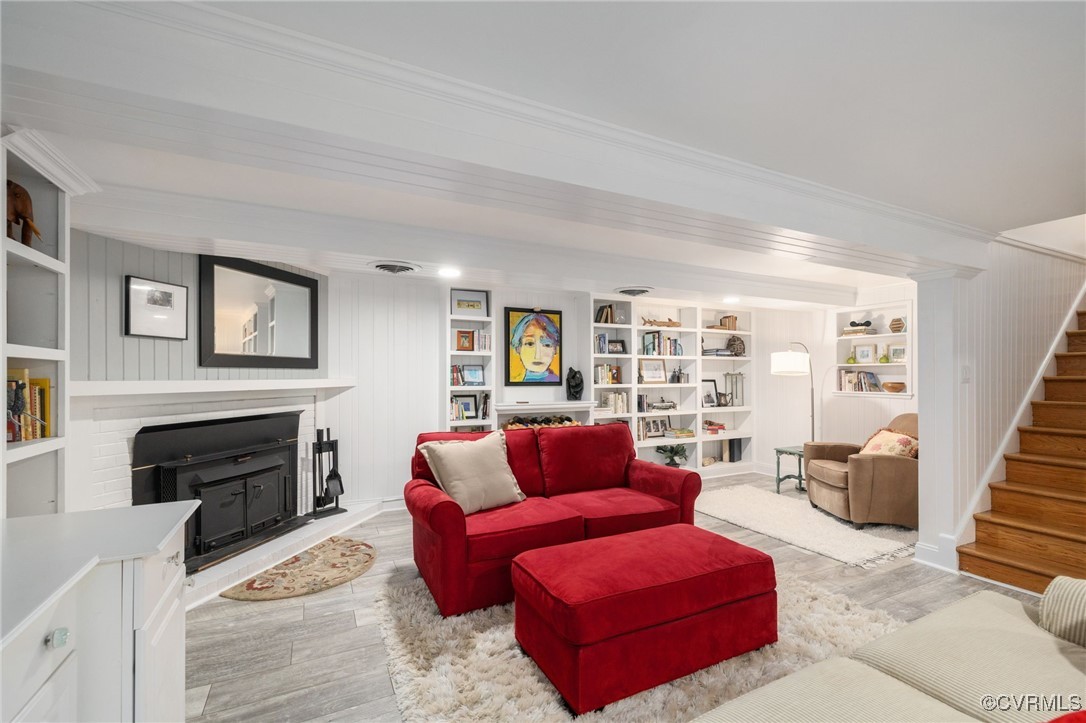 4 Westwick Road Henrico, VA 23238 - Photo 33 of 45 Walkout basement, fireplace, hardwood, build ins