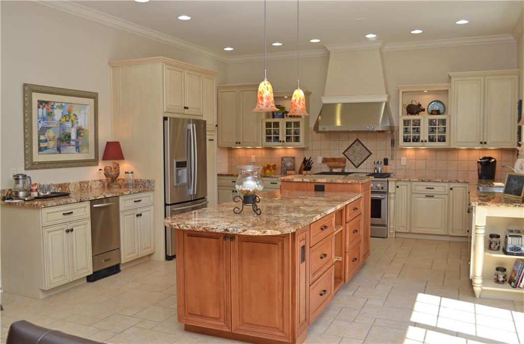 10815 Towne Road Carmel, IN 46032 - Photo 11 of 24 Gallery Image 11